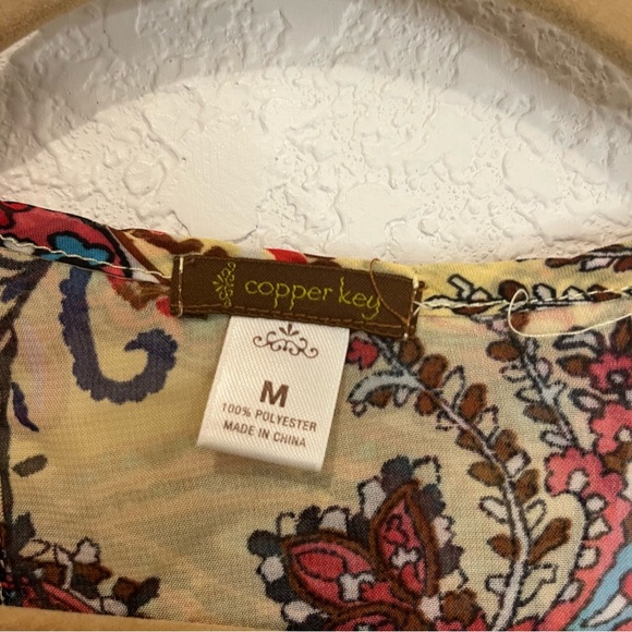 Copper Key Paisley Sheer Sleeveless Split Back Top Yellow Red Blouse Womens M - Picture 9 of 10